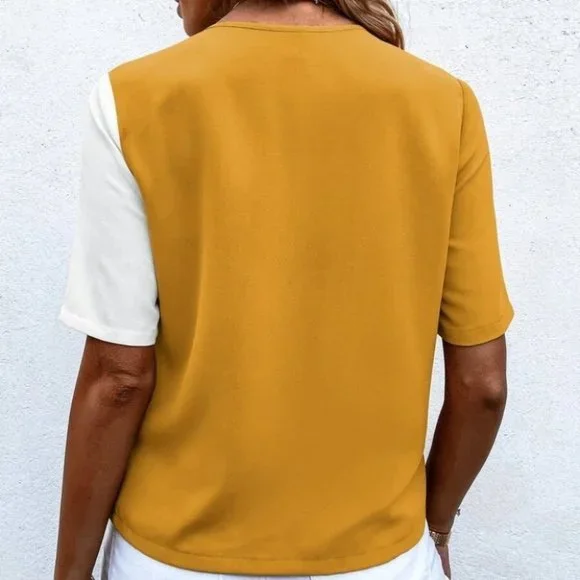 Colorblock Button detail Patched Pocket Blouse - Picture 3 of 6